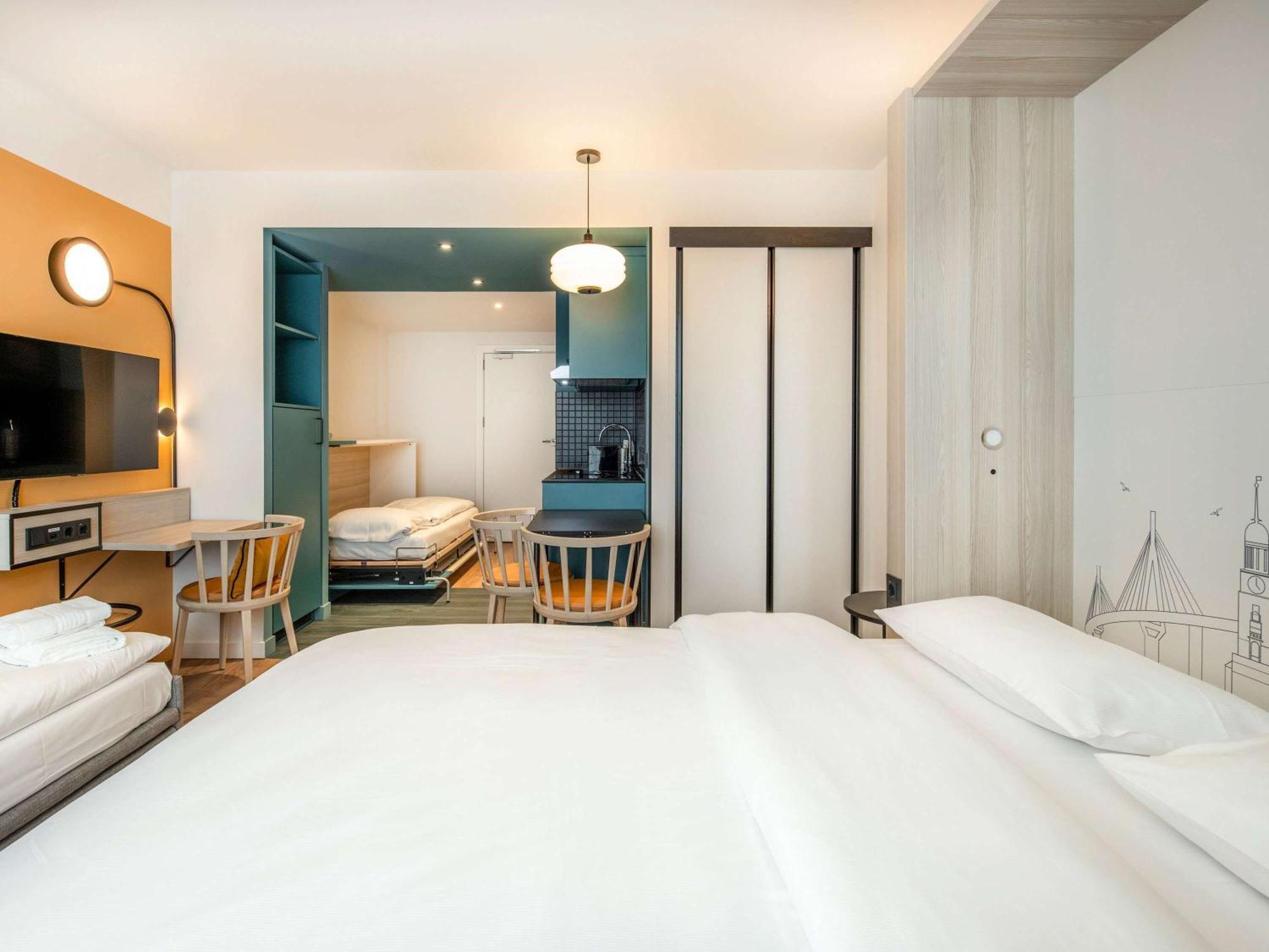 Aparthotel Adagio Access Porte De Camargue Saint-Martin-de-Crau Eksteriør billede