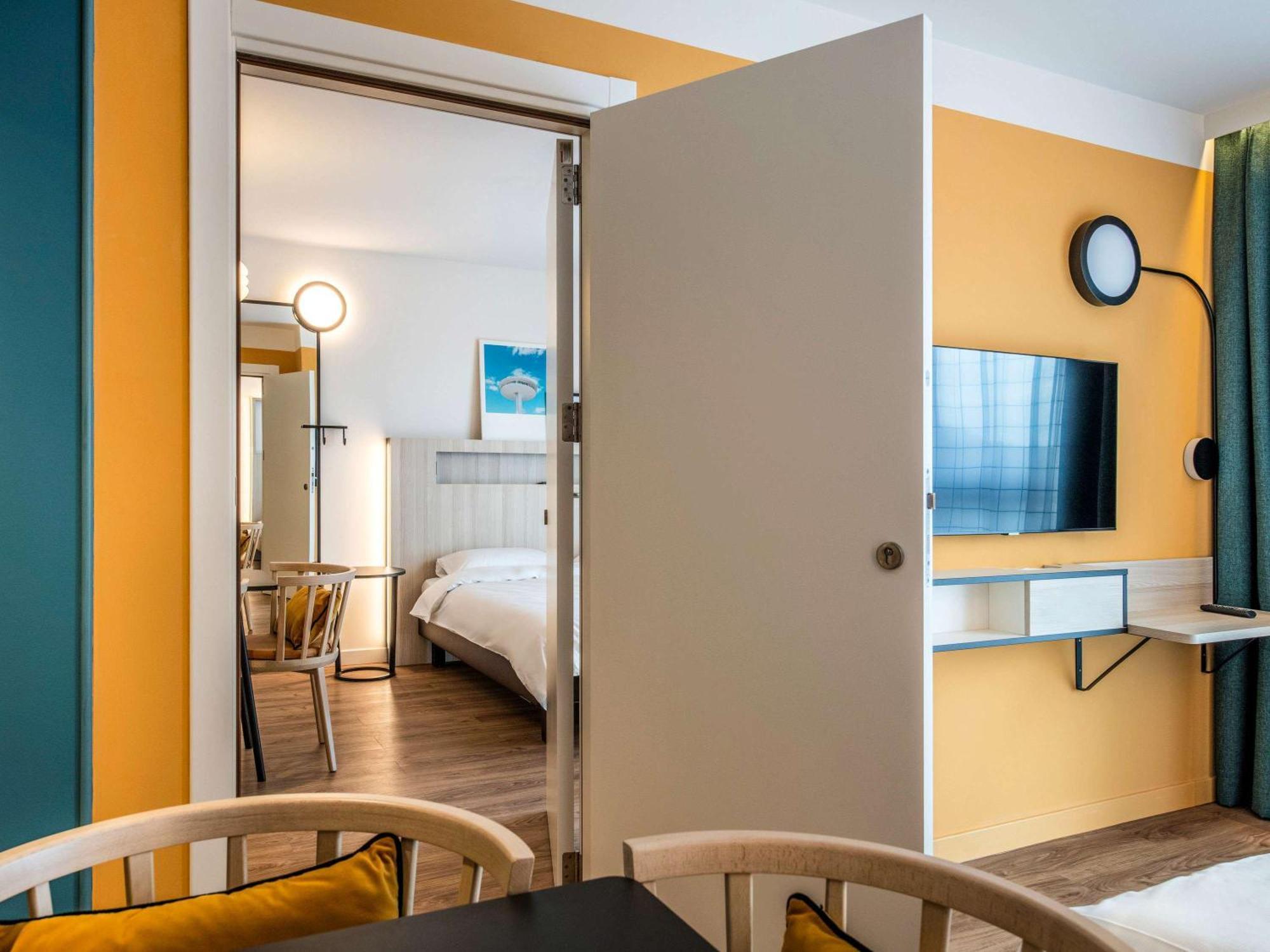 Aparthotel Adagio Access Porte De Camargue Saint-Martin-de-Crau Eksteriør billede