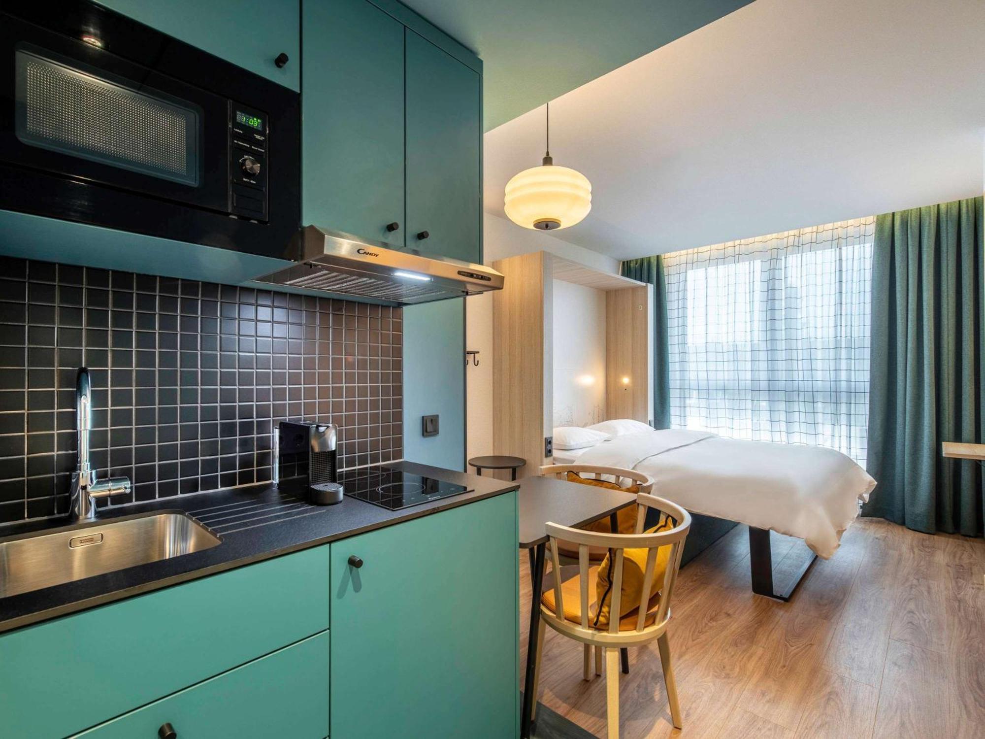 Aparthotel Adagio Access Porte De Camargue Saint-Martin-de-Crau Eksteriør billede